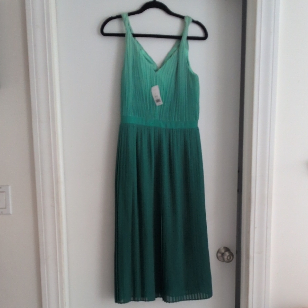 Banana Republic Teal Pleated Midi Dress